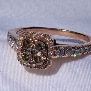 10kt Rose Gold Natural Champagne Diamond Ring Size 7